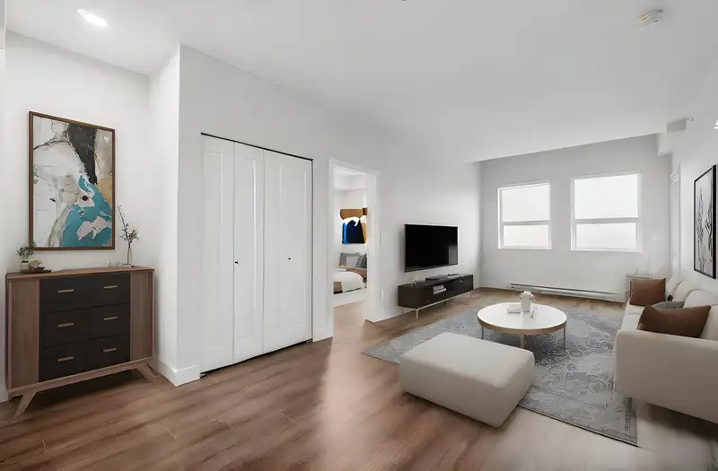 403 5535 HASTINGS STREET - photo 3 of 18