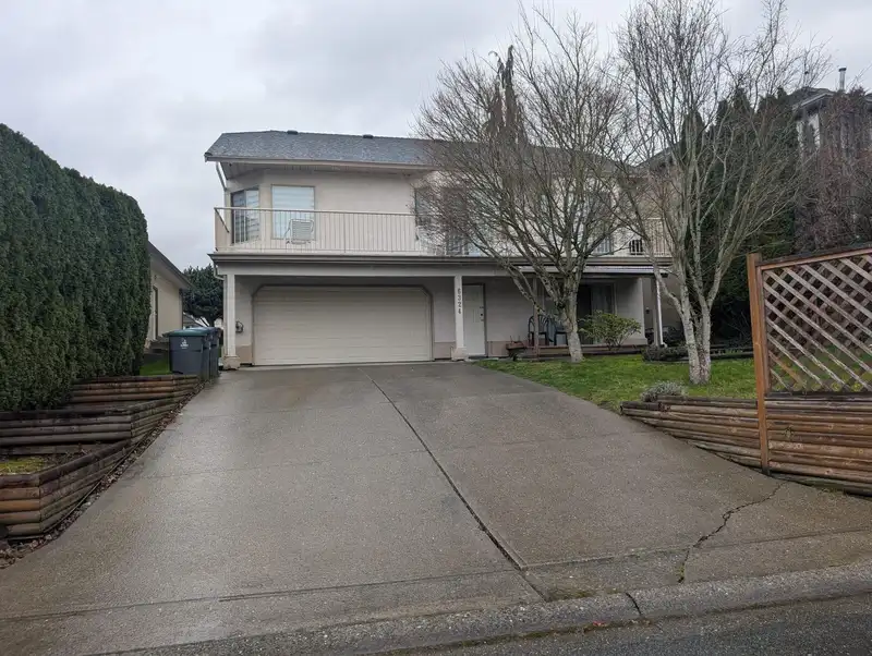 6324 191A STREET - photo 2 of 2
