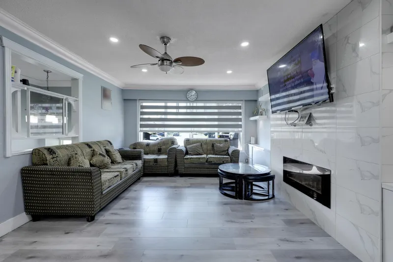 9162 119A STREET - photo 1 of 25