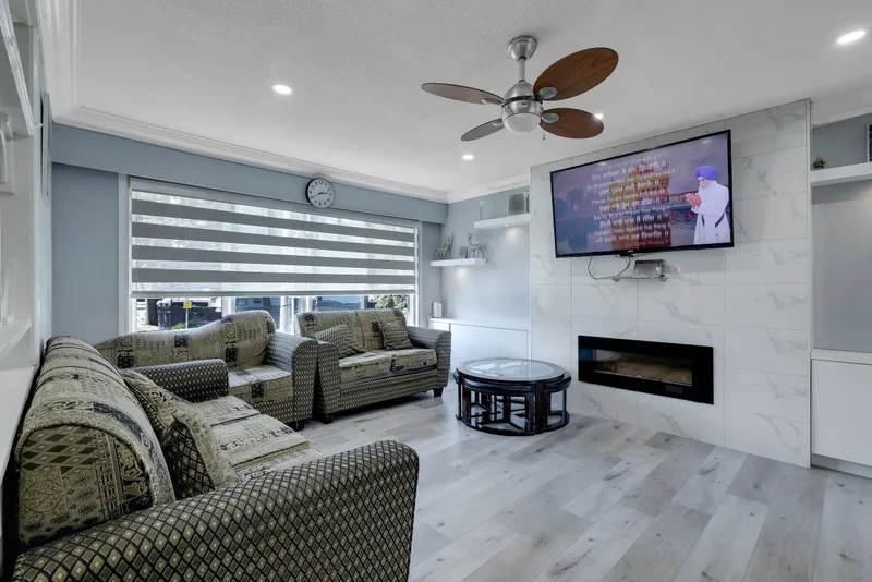 9162 119A STREET - photo 3 of 25