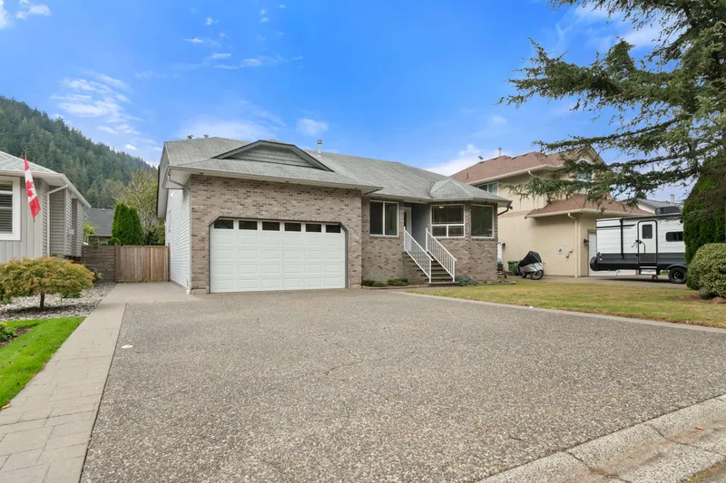 322 MIAMI RIVER DRIVE - photo 2 of 25