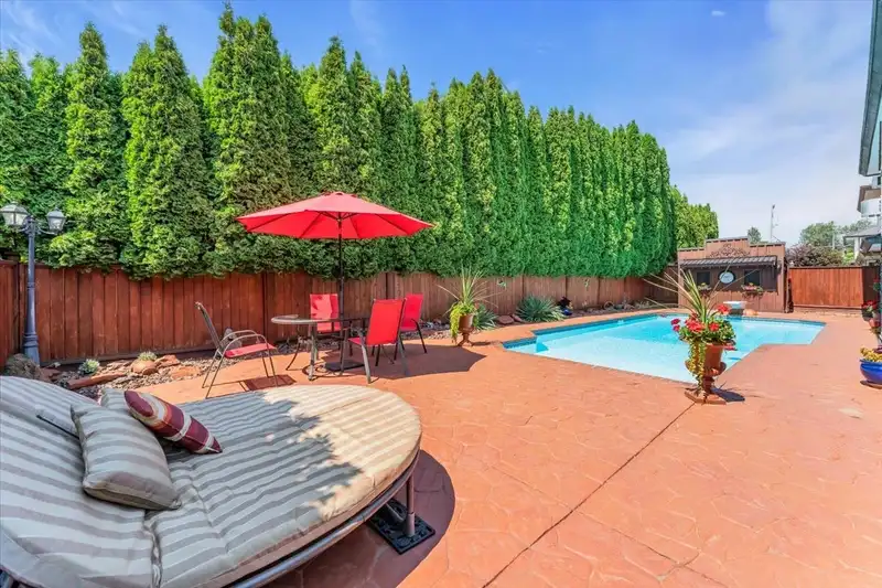 5955 189A STREET - photo 2 of 40