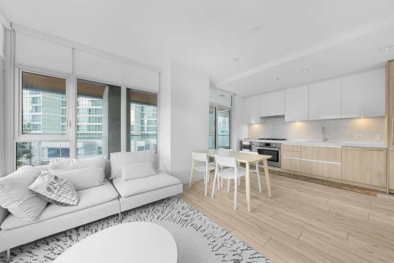 401 6080 MCKAY AVENUE - photo 4 of 16