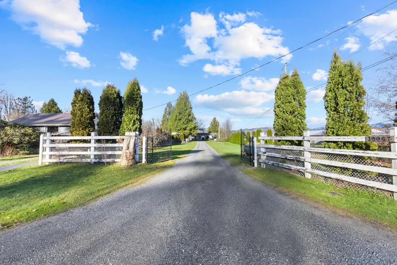 30067 TAYLOR ROAD - photo 4 of 25