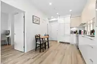 215 1892 STARLING DRIVE - thumbnail 8