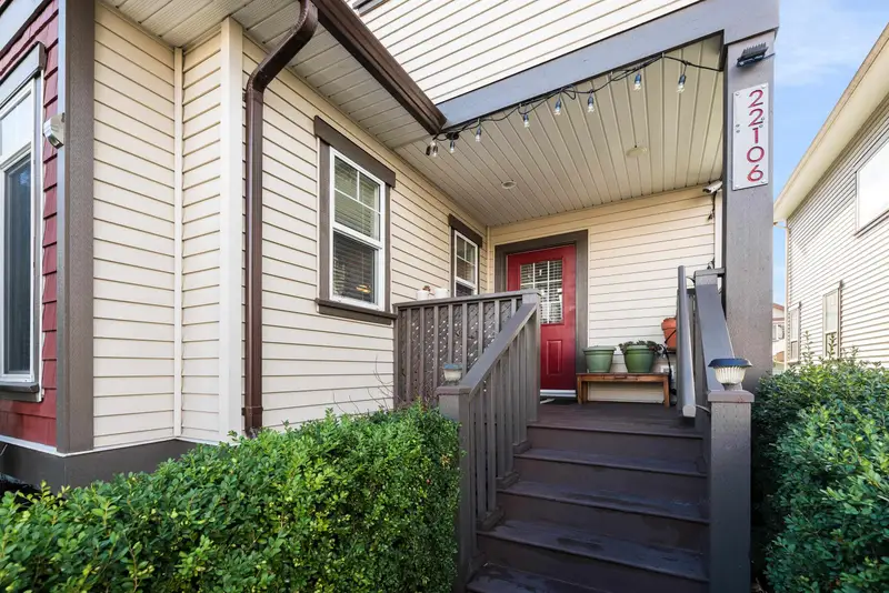 22106 LEMON AVENUE - photo 2 of 25