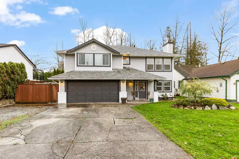 23860 119A AVENUE - photo 2 of 40