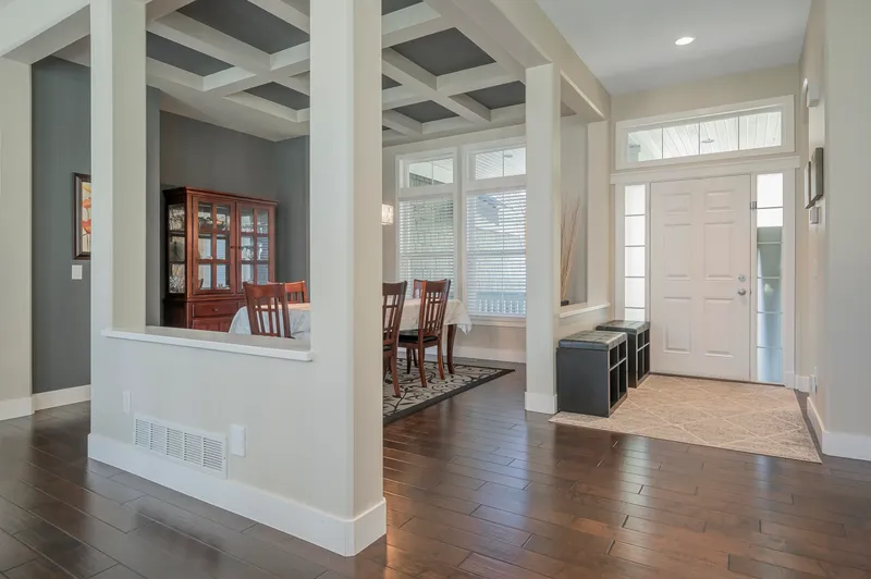 16364 60A AVENUE - photo 3 of 25