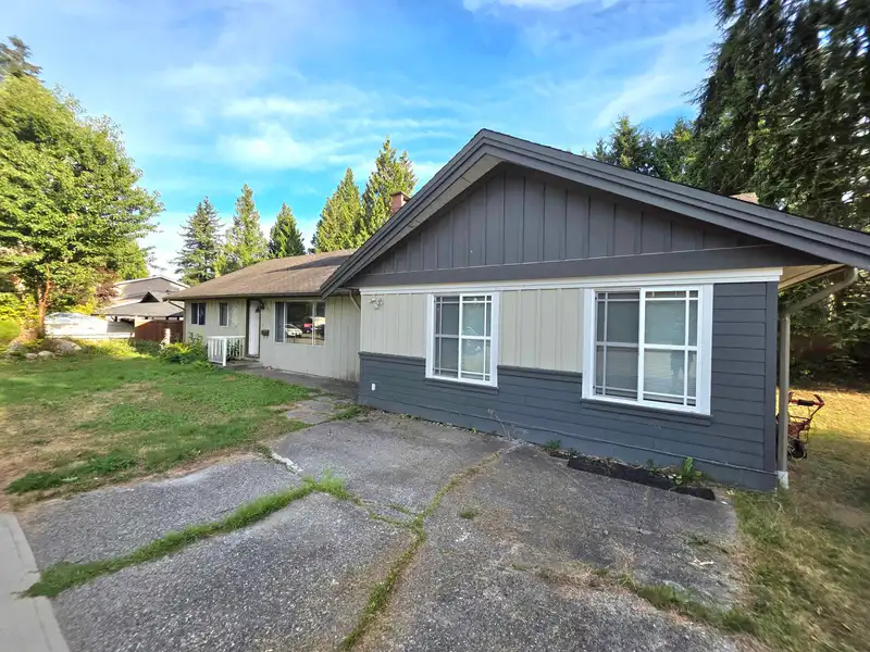 1692 WINDERMERE PLACE - photo 1 of 15