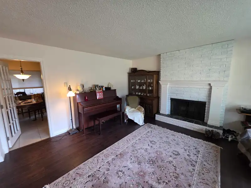 1692 WINDERMERE PLACE - photo 2 of 15