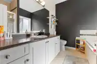 21492 DONOVAN AVENUE - thumbnail 24