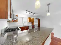 210 670 W 6TH AVENUE - thumbnail 7