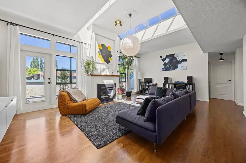 304 7580 MINORU BOULEVARD - photo 1 of 24
