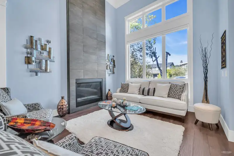 6200 SPENDER DRIVE - photo 4 of 39