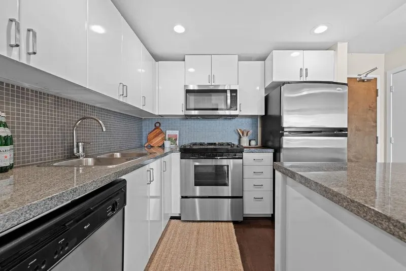 1209 155 W 1ST STREET - photo 2 of 25