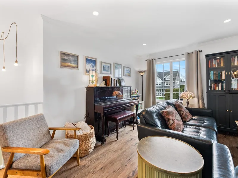 5020 215 STREET - photo 3 of 25