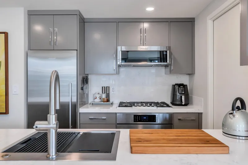 2007 918 COOPERAGE WAY - photo 4 of 25