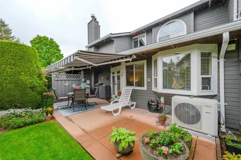 22 6061 BOUNDARY WEST DRIVE - photo 1 of 38