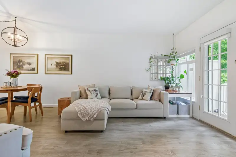 8529 JELLICOE STREET - photo 4 of 26