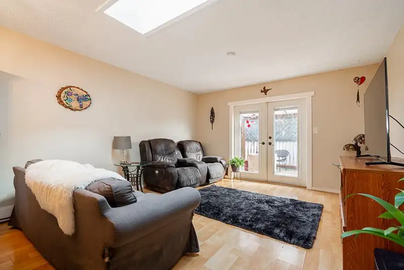8038 139B STREET STREET - photo 1 of 28