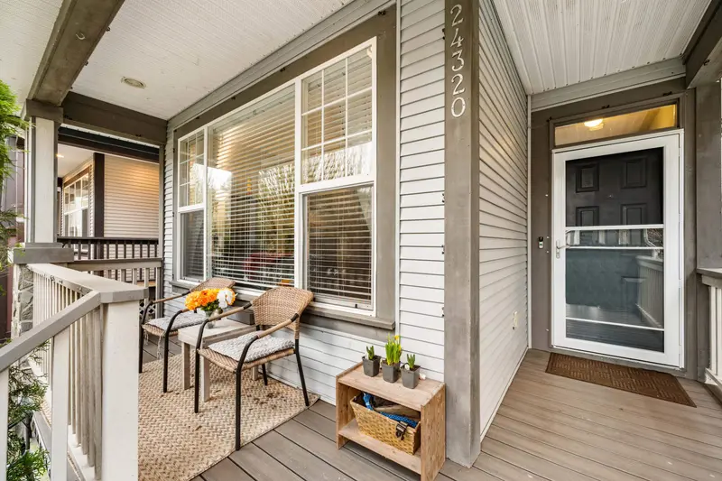 24320 102A AVENUE - photo 2 of 25