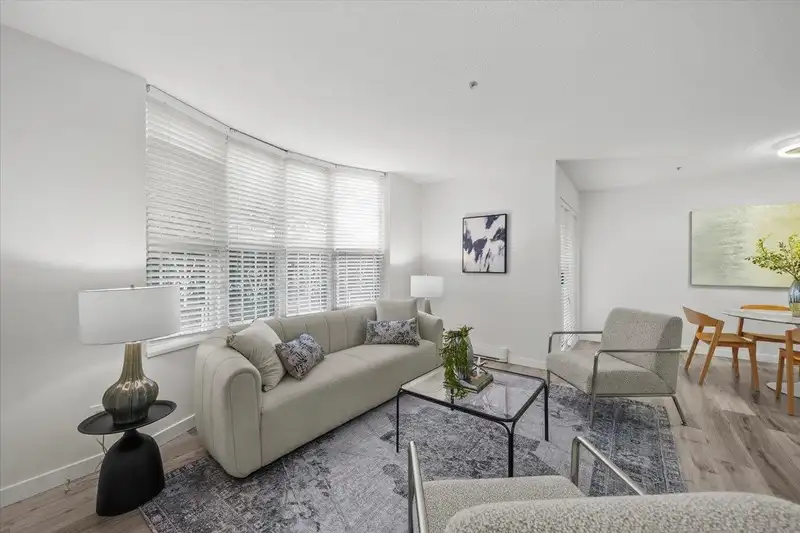 163 8333 JONES ROAD - photo 2 of 36