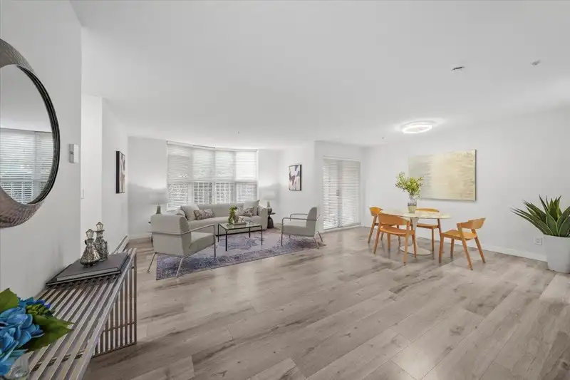 163 8333 JONES ROAD - photo 3 of 36