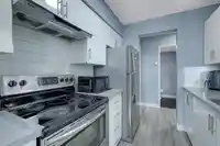 905 9830 WHALLEY BOULEVARD - thumbnail 16