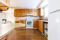35 2120 KING GEORGE BOULEVARD - thumbnail 13