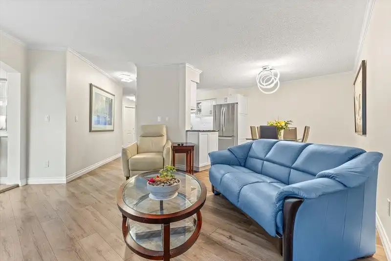 102 22514 116TH AVENUE - photo 2 of 40