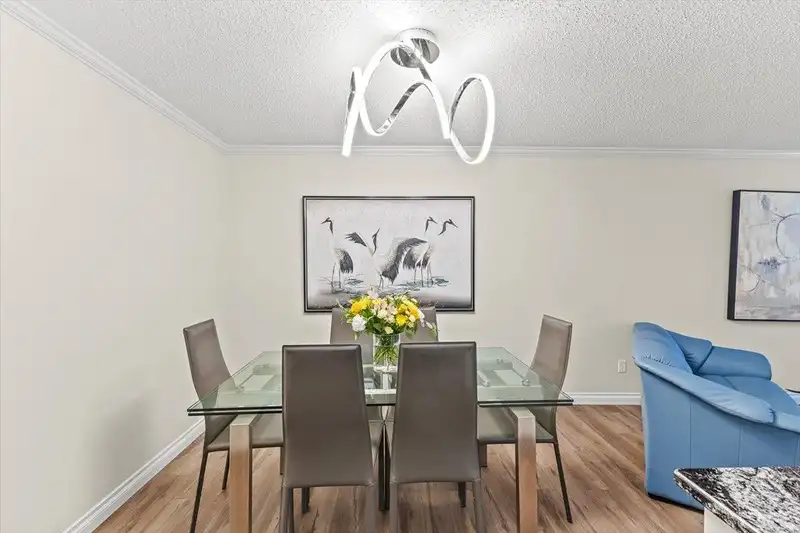102 22514 116TH AVENUE - photo 3 of 40