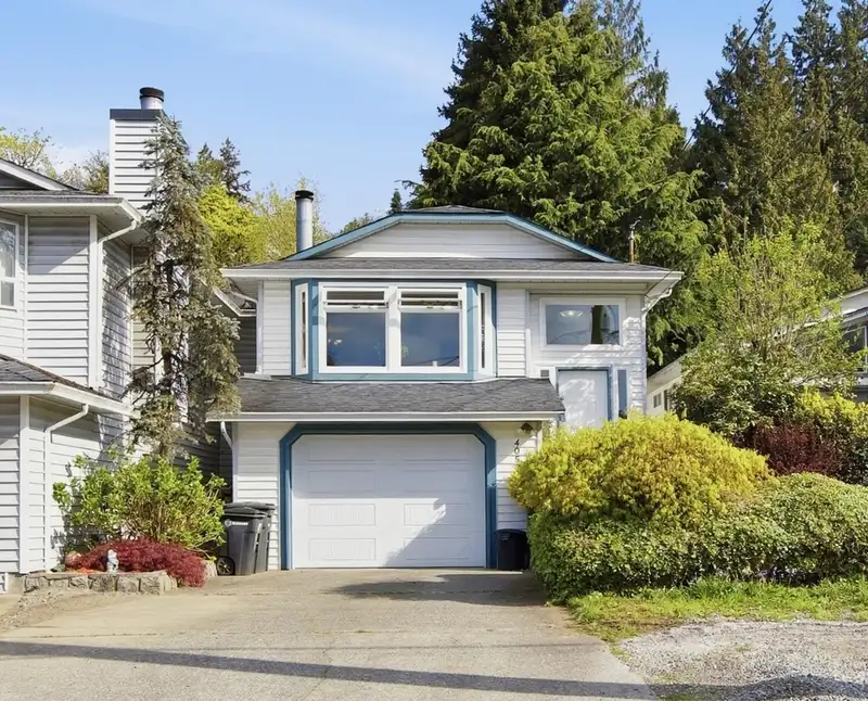 4057 MARINE DRIVE - photo 1 of 40