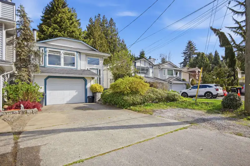 4057 MARINE DRIVE - photo 3 of 40