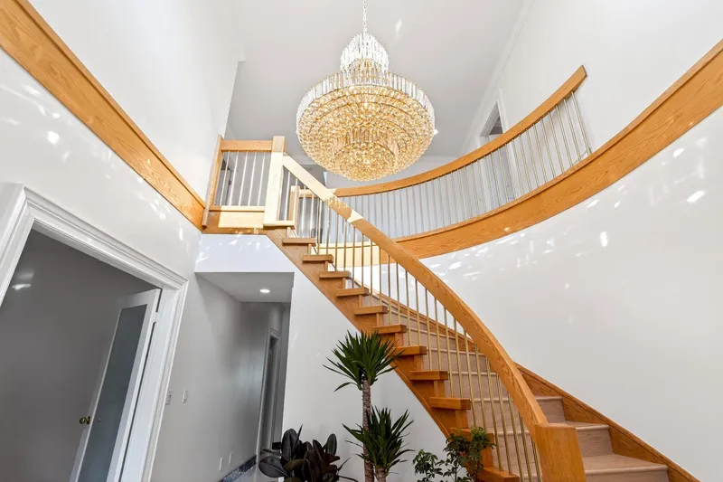 1369 W 55TH AVENUE - photo 4 of 25