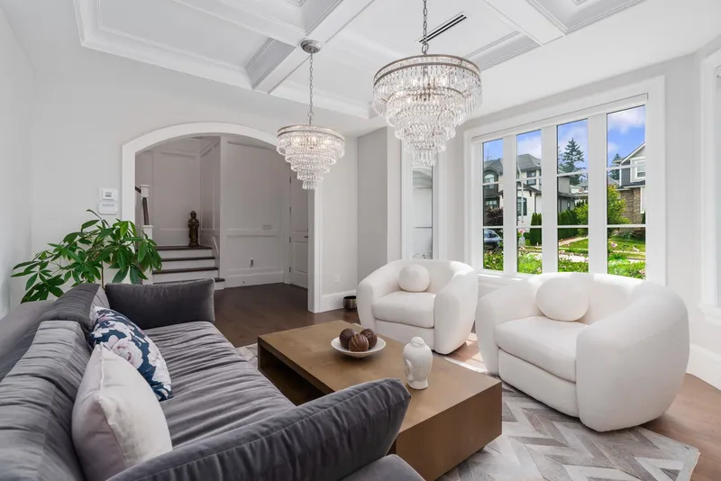 16539 29A AVENUE - photo 2 of 25