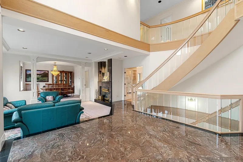 6941 ADAIR STREET - photo 4 of 25