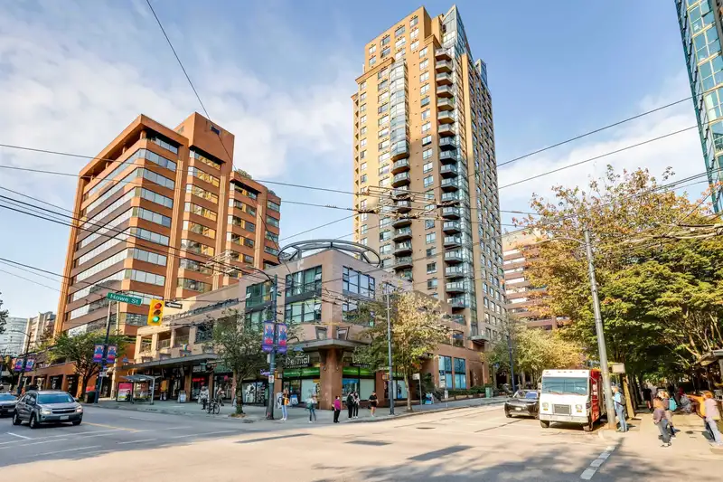 2602 1189 HOWE STREET - photo 1 of 39