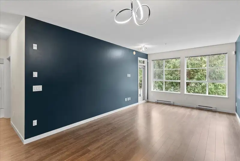303 1151 WINDSOR MEWS - photo 2 of 33