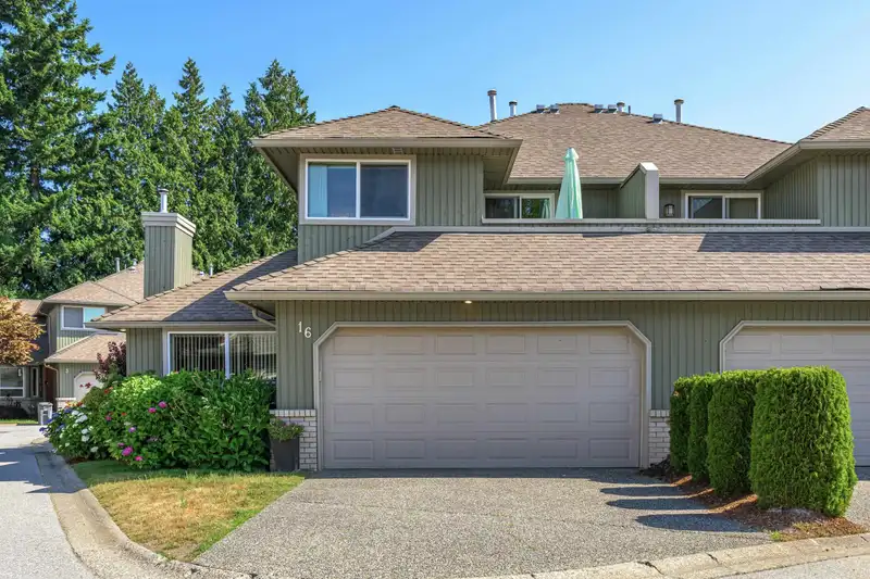 16 8560 162 STREET - photo 3 of 40
