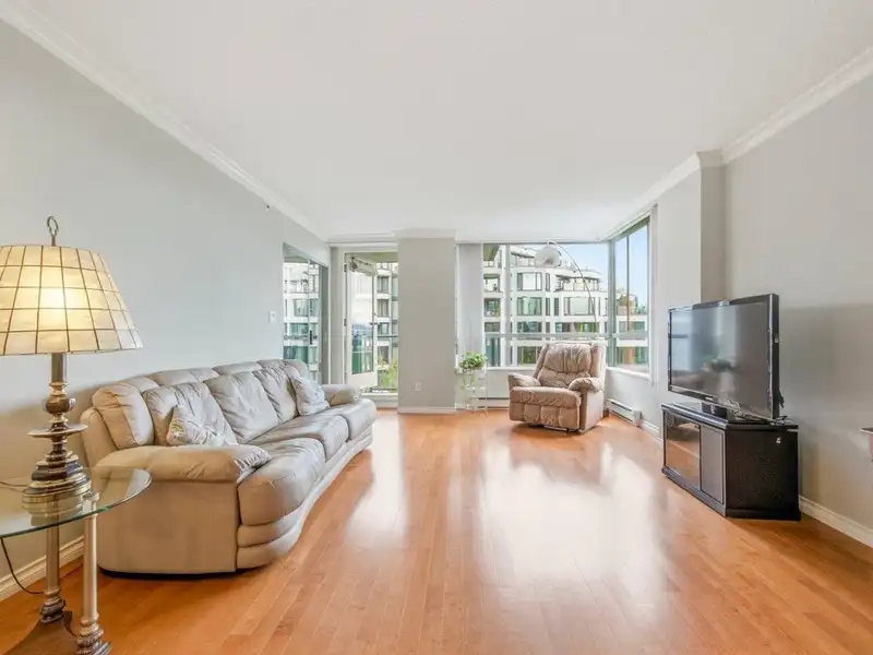 701 2288 PINE STREET - photo 4 of 40