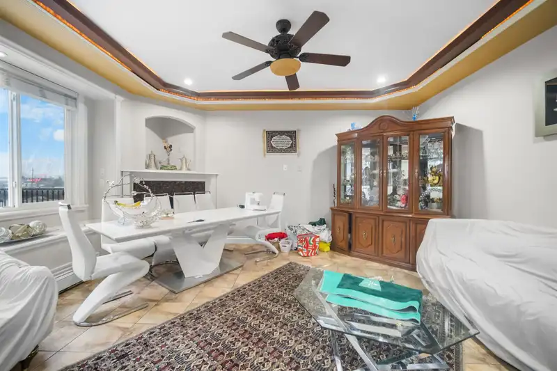 312 JARDINE STREET - photo 2 of 28
