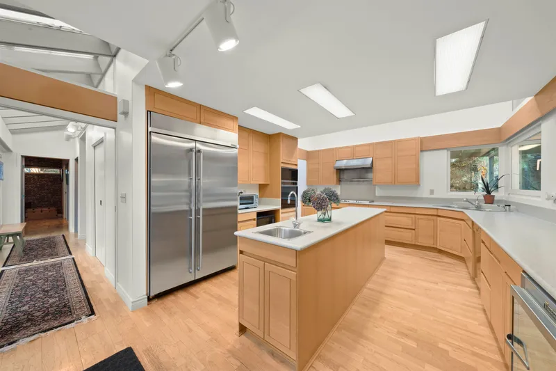 535 ENGLISH BLUFF ROAD - photo 3 of 25