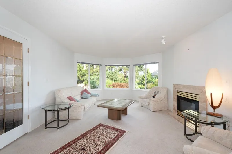 937 WESTMOUNT DRIVE - photo 3 of 25