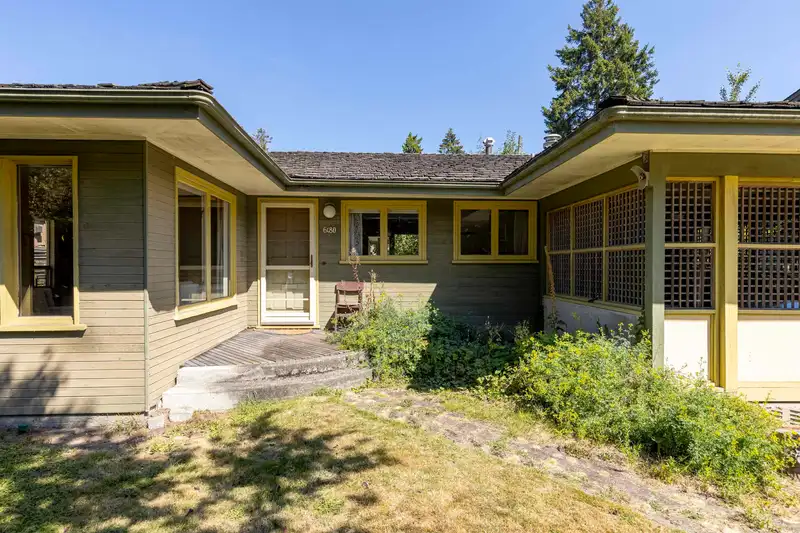6180 HIGHBURY STREET - photo 4 of 36