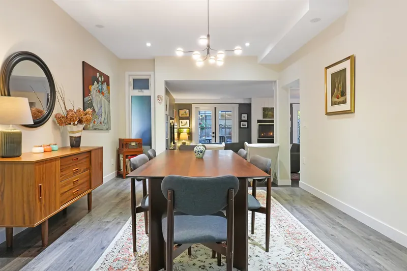 4990 CAPILANO ROAD - photo 4 of 16