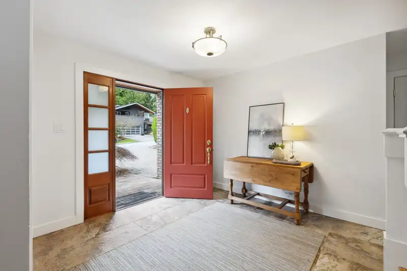 4590 MAPLERIDGE DRIVE - photo 3 of 40