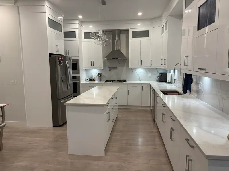 5901 141 STREET - photo 3 of 17