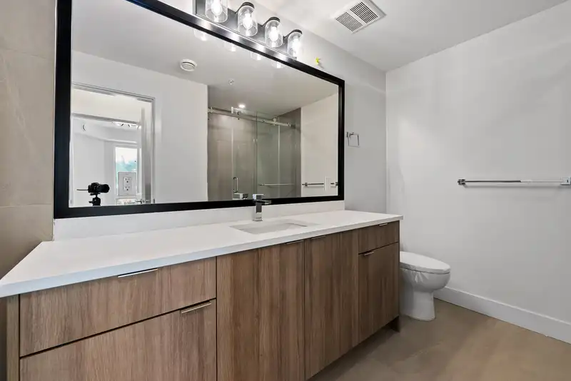 211 2233 156 STREET - photo 4 of 22