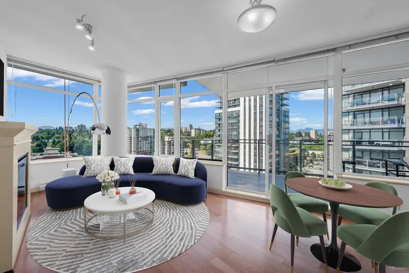 2706 898 CARNARVON STREET - photo 1 of 25