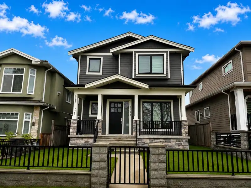 3345 PARKER STREET - photo 1 of 31